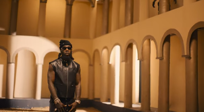 VIDEO: Burna Boy – Giza ft. Seyi Vibez